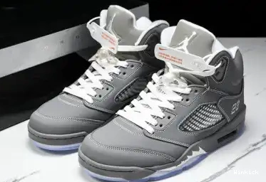 136027-005 5 'Wolf Grey' Retro Jordan 0530
